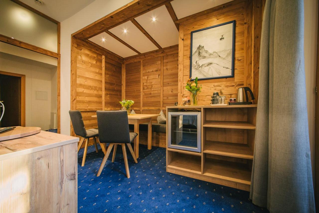 Arlen Lodge Hotel Inkl Premium Karte Im Sommer Санкт Антон ам Арлберг Екстериор снимка