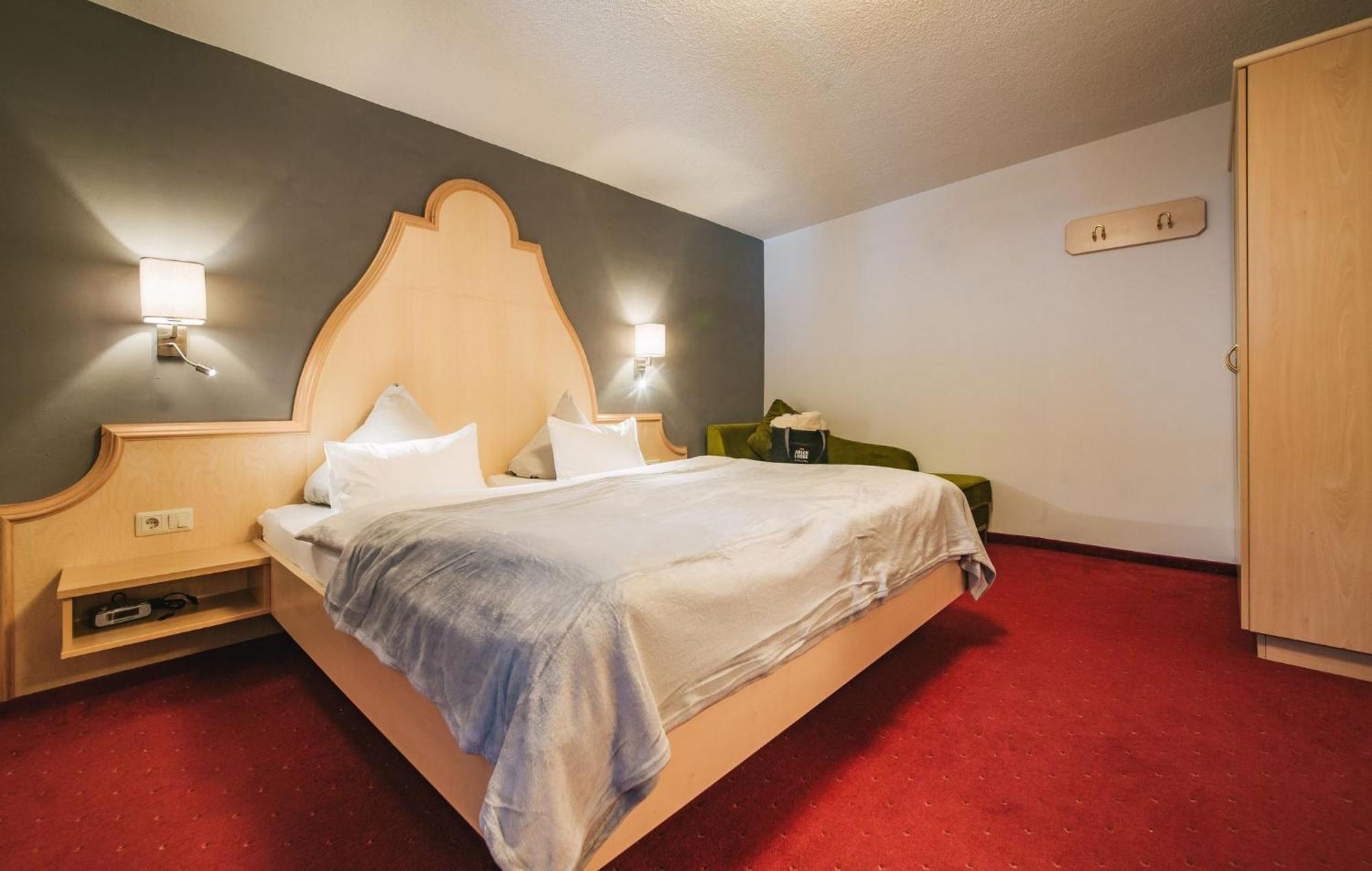 Arlen Lodge Hotel Inkl Premium Karte Im Sommer Санкт Антон ам Арлберг Екстериор снимка