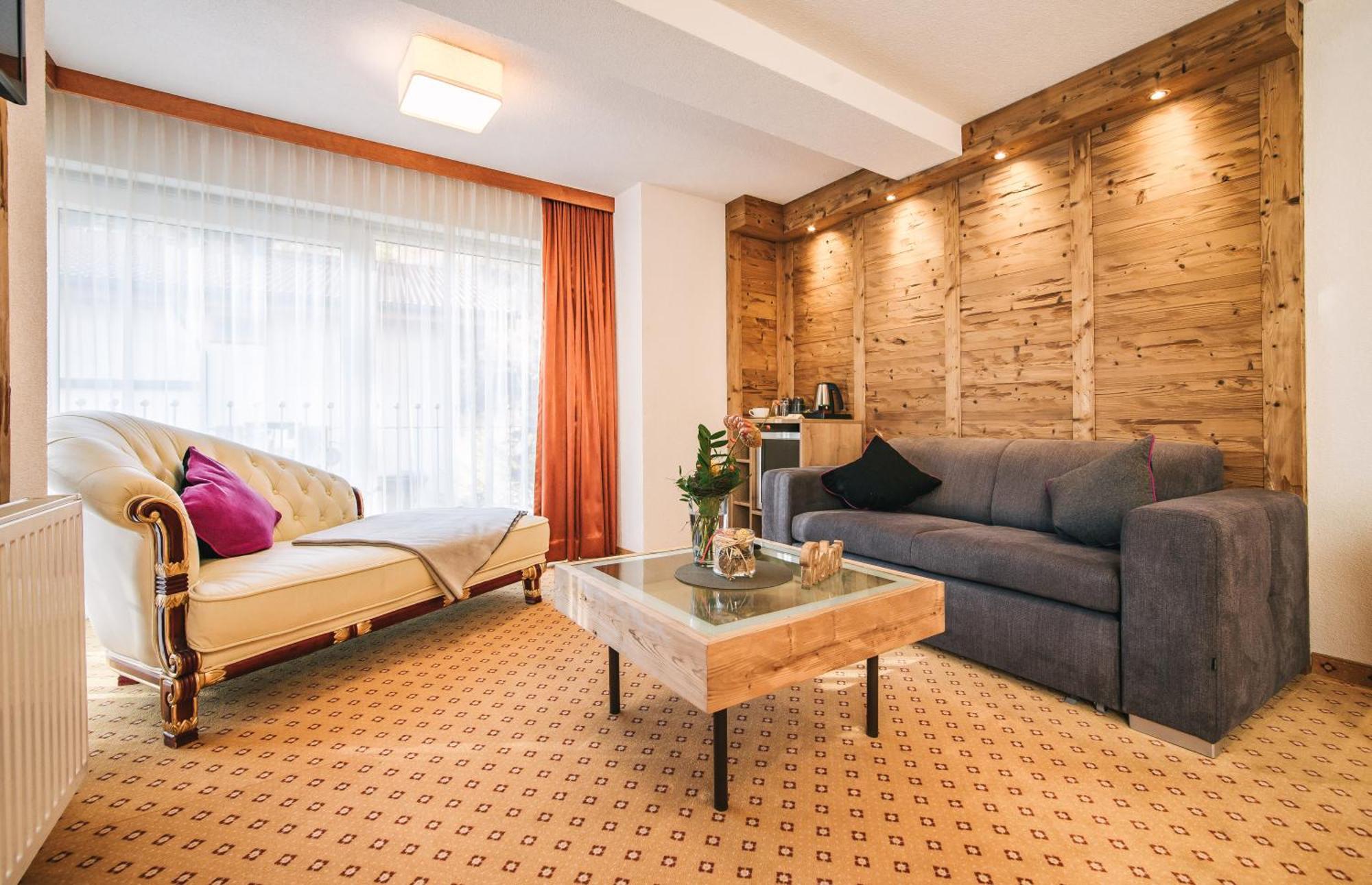 Arlen Lodge Hotel Inkl Premium Karte Im Sommer Санкт Антон ам Арлберг Екстериор снимка